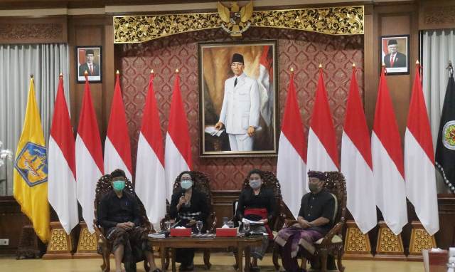 PAKIS Bali: Pudarnya Wibawa Penggunaan Payas Utama Ditengah Kehidupan Adat Istiadat Bali