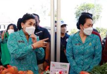 Pasar Rakyat ‘Berbelanja dan Berbagi’ di Kabupaten Bangli Pasar Rakyat 'Berbelanja dan Berbagi' di Kabupaten Bangli