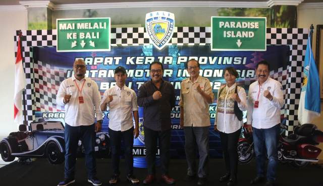 Rapat Kerja IMI Bali, Wagub Cok Ace Harapkan Kreativitas dan Soliditas Membangun Pariwisata Berkelanjutan