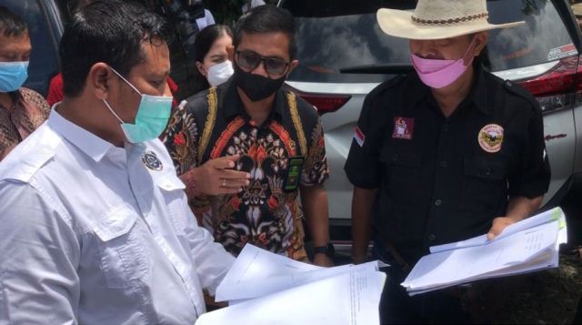 PN Tabanan Gelar Sidang Lokasi, Sengketa Pelaba Pura Muncak Sari