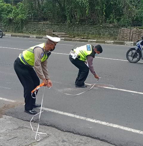 Mahasiswi Tewas di Jalan Usai Jadi Korban Tabrak Lari