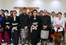 Manggala Utama PAKIS Bali Buka Pelatihan Tata Busana Adat Payas Utama dan Payas Madya Manggala Utama PAKIS Bali Buka Pelatihan Tata Busana Adat Payas Utama dan Payas Madya