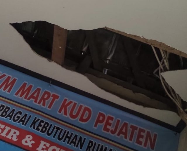 KUD Pejaten Dibobol Maling Puluhan Slop Rokok Raib