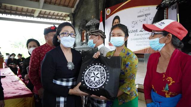 Manggala PAKIS Provinsi Bali Buka Pelatihan Tata Busana Adat Payas Utama dan Payas Madya di Kabupaten Klungkung