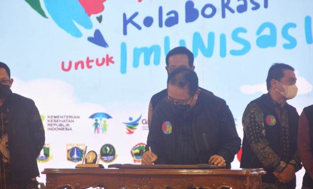 Tandatangani Kesepakatan Dengan UNICEF, Wagub Cok Ace Komit Imunisasi Dilaksanakan Lebih Masif Dengan Libatkan Kekuatan Sosial Budaya Masyarakat