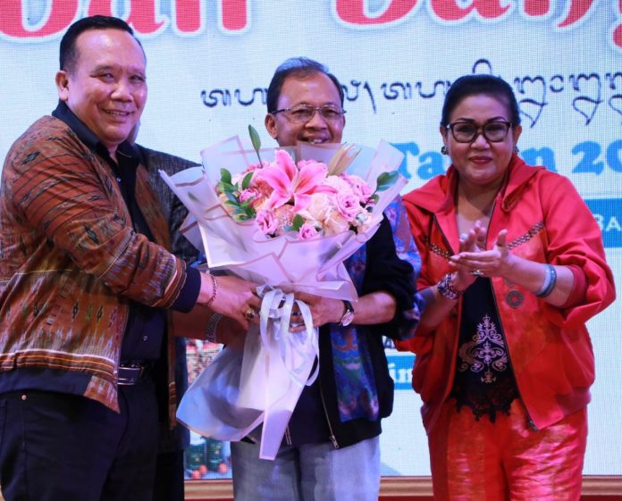 Gubernur Koster Buka Pameran IKM Bali Bangkit Tahap 7 Tahun 2022