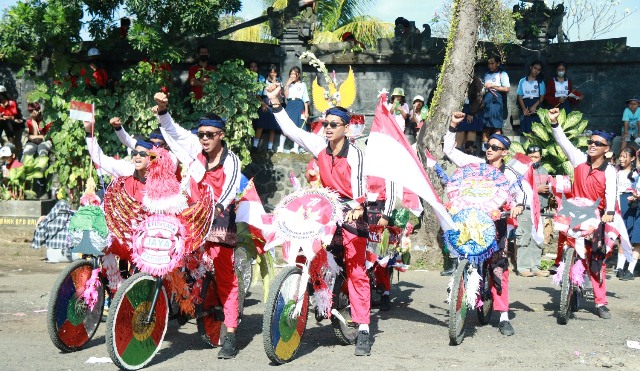 Ratusan Sepeda Hias Semarakan Hut Ke 77 Kemerdekaan Ri Di Tabanan Media Pelangi 3336