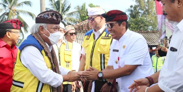 Bupati Tabanan Hadiri Groundbreaking Tol Gilimanuk-Mengwi