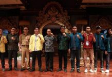 Gubernur Koster Buka Rakernas Aliansi BEM Se-Indonesia Gubernur Koster Buka Rakernas Aliansi BEM Se-Indonesia