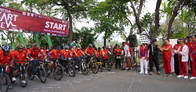 Jaga Kesehatan dan Ajang Silaturahmi, Wagub Cok Ace Apresiasi Indonesia Heart Bike 2022