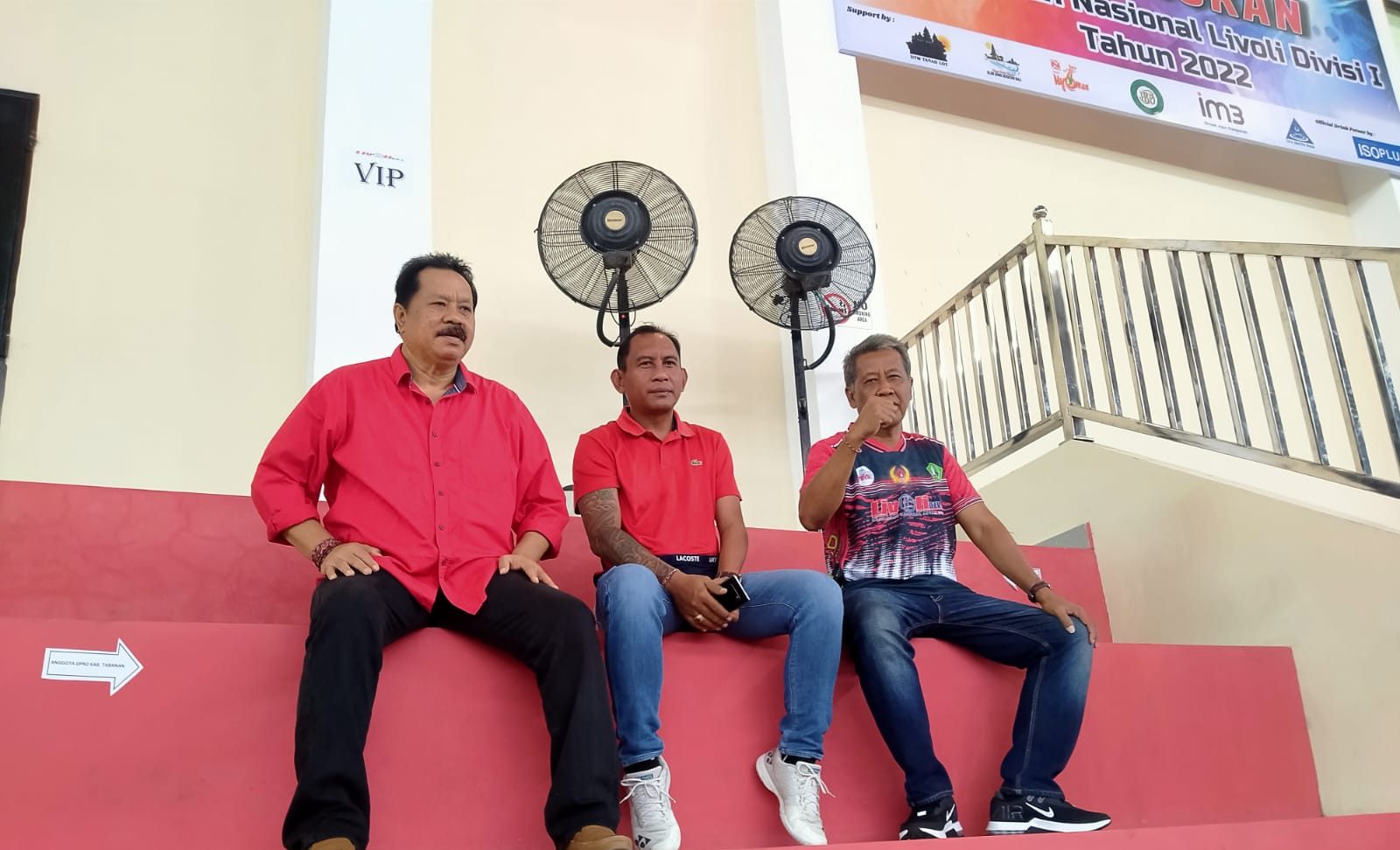 Ketua DPRD Made Dirga Berikan Support Kejurnas Livoli Divisi I 2022 Wakil Tabanan