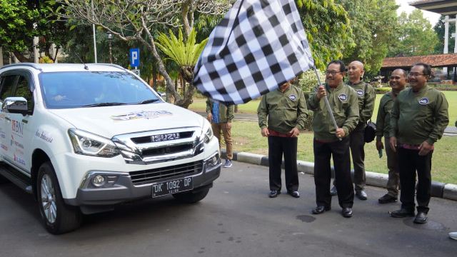 Wagub Cok Ace Lepas Tim Jelajah Green Province 2022