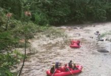 Tim SAR Masih Lakukan Pencarian WNA Hilang Terseret Arus Saat Rafting Tim SAR