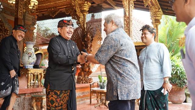 Wagub Cok Ace Terima Tim Penilai Akhir Calon Penerima Anugerah Kebudayaan Indonesia 2022