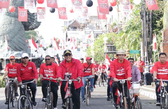 Gowes Sepeda Ontel, Bupati Sanjaya Satukan Elemen Masyarakat