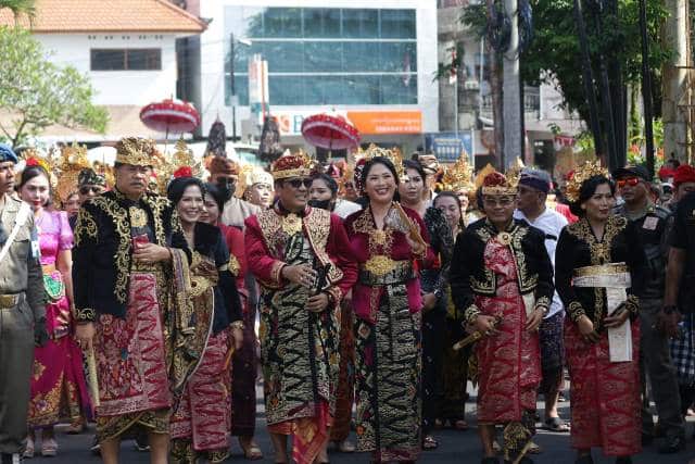 Semarak HUT ke-529 Kota Tabanan dengan Parade Budaya Nusantara