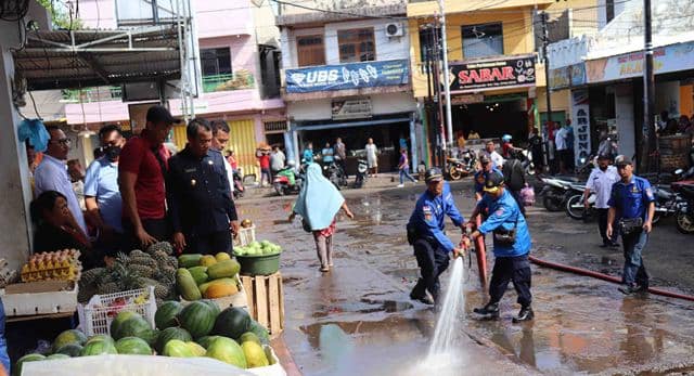 Pj Bupati Lihadnyana Harap Kebersihan Jadi Prioritas Pasar Tradisional