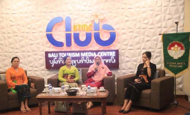Studi Peran Dharma Wanita di Sektor Pariwisata, DWP Bali Terima Kunjungan DWP Sumbar
