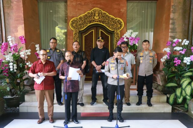 Gubernur Koster Minta Tindak Tegas Wisatawan Berprilaku Tidak Sopan di Bali