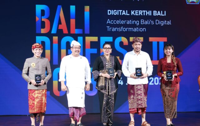 Ny. Putri Koster Berharap Kemajuan Digital Dukung Upaya Pelestarian dan Pengembangan Dunia Fashion di Bali