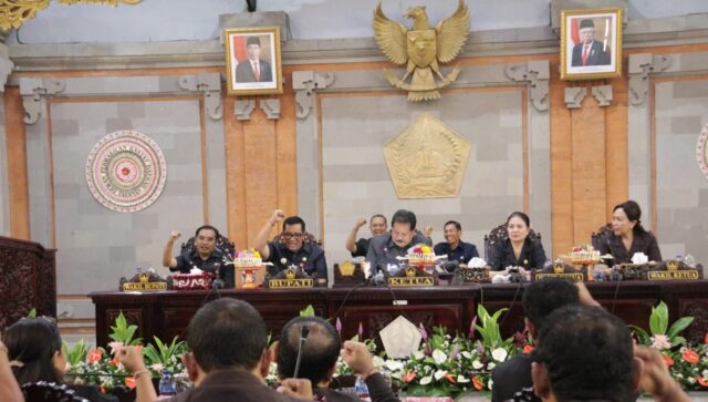 Rapat Paripurna, Bupati Sanjaya Sampaikan 7 Ranperda