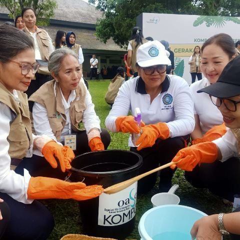 Ny. Putri Koster Haturkan Terima Kasih untuk Kepedulian Ibu Negara untuk Lingkungan dan Stunting