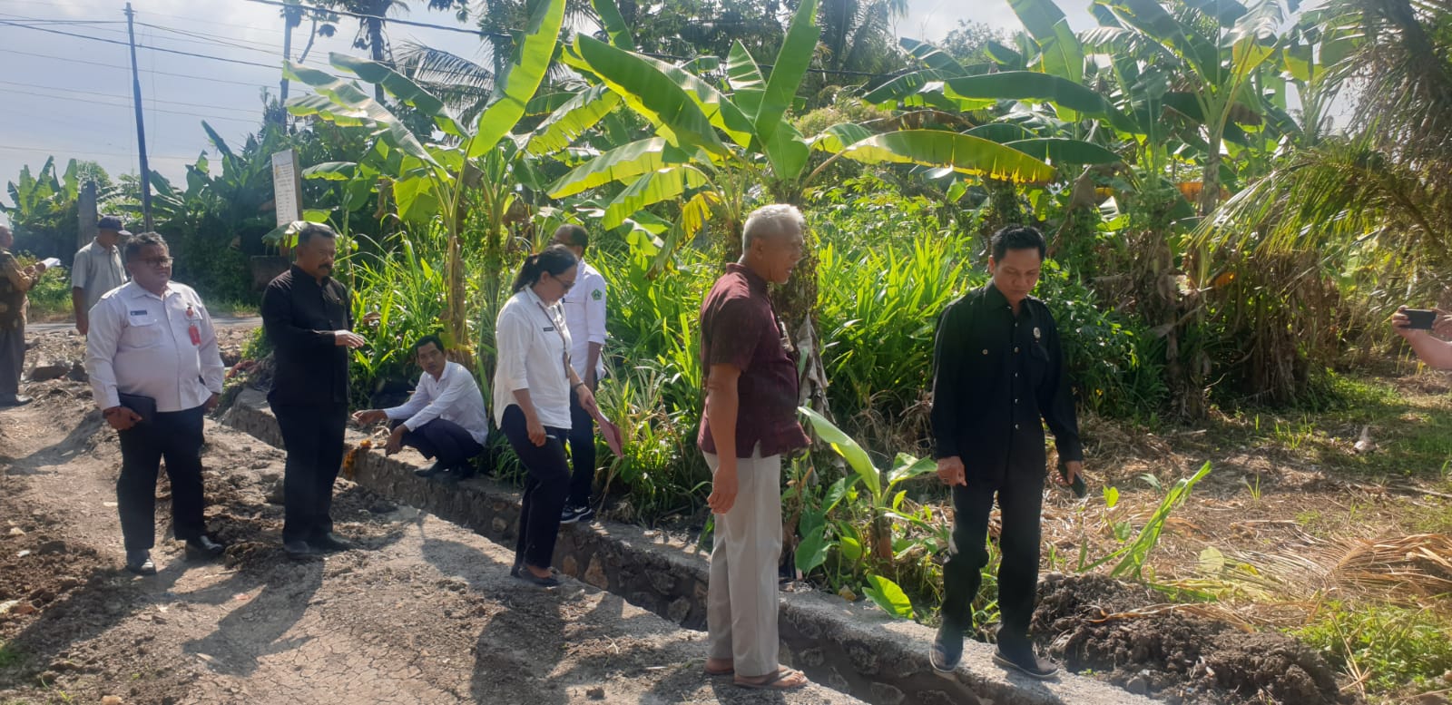 Komisi I dan II DPRD Tabanan Sidak, Proyek Saluran Irigasi dan Jalan di Kerambitan Tabanan