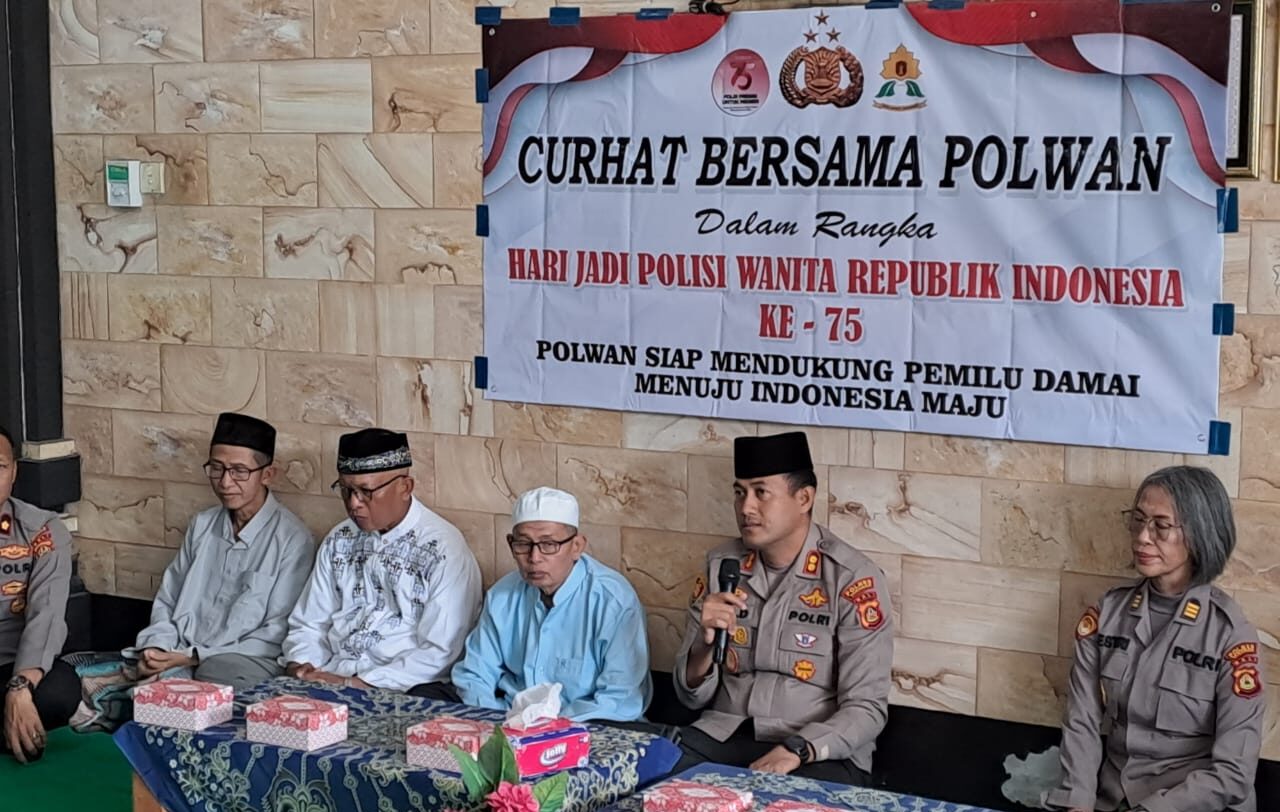 Kapolres Tabanan Gelar Jumat Curhat di Masjid Nurul-Huda