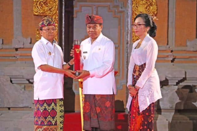 Masa Jabatan Pj Bupati Buleleng Diperpanjang Setahun untuk Fokus Pembangunan Infrastruktur dan Pengentasan Kemiskinan