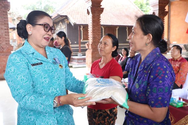 Sambangi 4 Desa di Kecamatan Abiansemal, Ny. Putri Koster Ucapkan Terima Kasih Atas Dukungan dan Kerjasama Kader PKK Entaskan Stunting