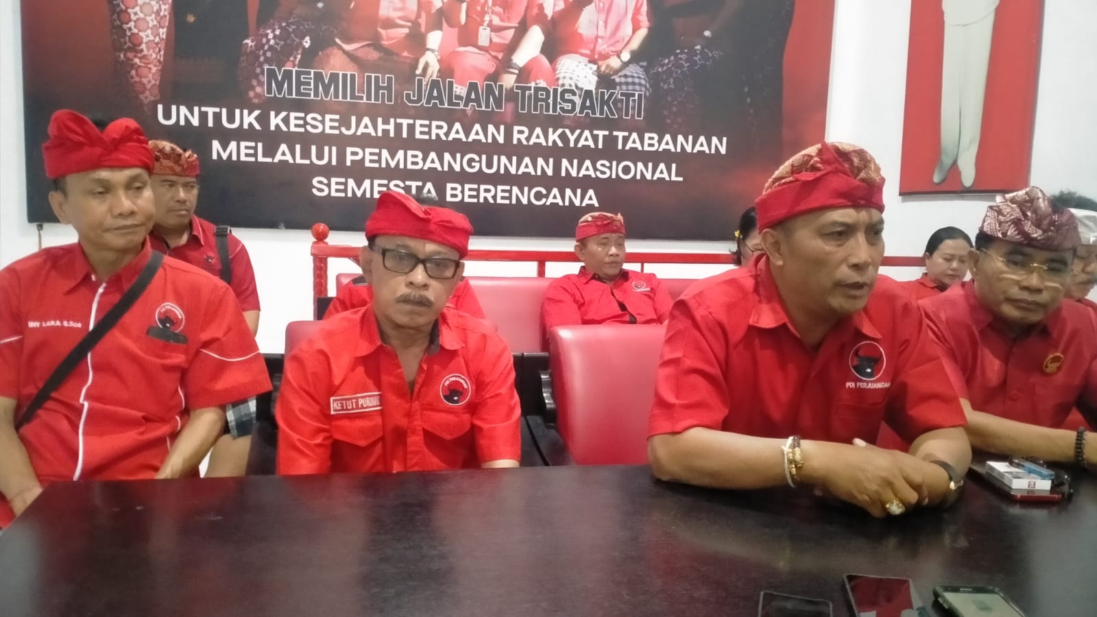 DPC PDIP Tabanan Tanggapi Polemik Bacaleg I Nyoman Muliadi