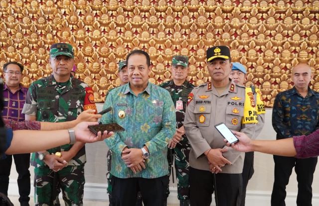 Pj Gubernur Mahendra Jaya Tegaskan Penertiban Alat Peraga Kampanye di Lokasi Kunker Presiden Murni Estetika