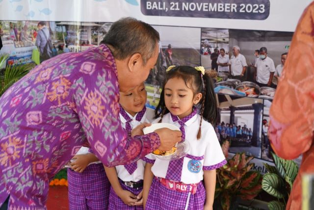 Dinas Kelautan dan Perikanan Gencarkan Gerakan Makan Ikan