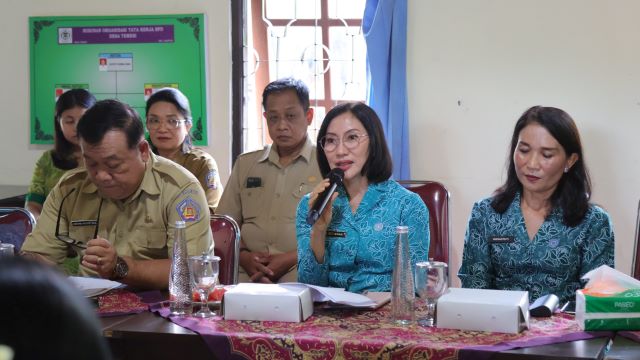 Melalui AKU HATINYA PKK, Pj. Ketua TP PKK Bali Ingin Desa Temesi Dikenal Masyarakat Sebagai Desa Indah dan Asri