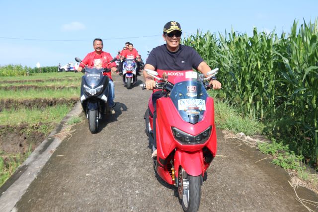 Naik Motor, Bupati Sanjaya Buka Lomba Mancing