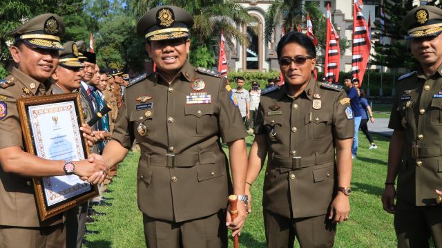 Peran Strategis Satpol PP dan Satlinmas dalam Mewujudkan Keamanan dan Ketertiban Masyarakat