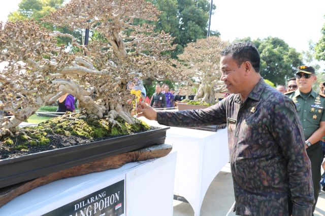 Pj Bupati Lihadnyana Dorong Pameran dan Lomba Bonsai sebagai Agenda Tahunan yang Tetap