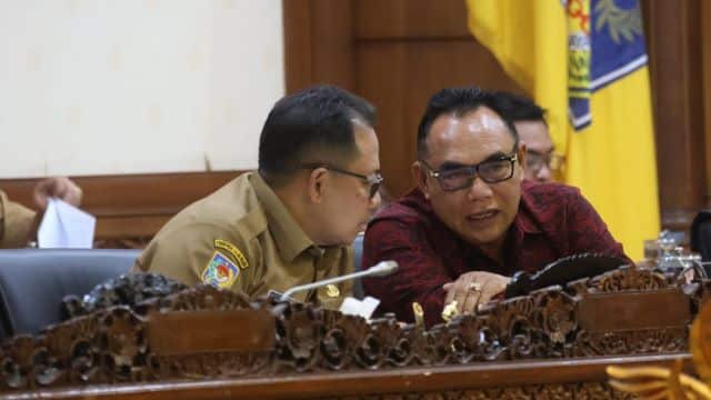 Eksekutif dan Legislatif Provinsi Bali Saling Dukung Bahas 2 Raperda Menjadi Perda