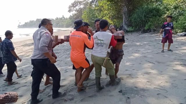 Tim SAR Temukan Korban Terseret Arus di Pantai Pekutatan