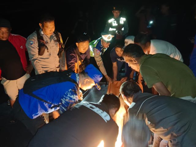 Buruh Bangunan Tewas Terseret Ombak di Pantai Nyanyi