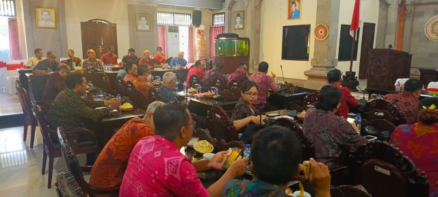 Rapat Pansus I DPRD Tabanan Bahas Dua Ranperda