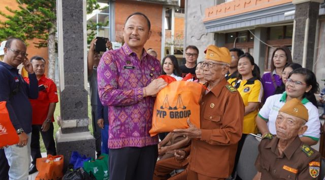 Baksos Ngrombo Bersama Ormas Sasar Veteran, Anak Yatim dan Penyandang Disabilitas