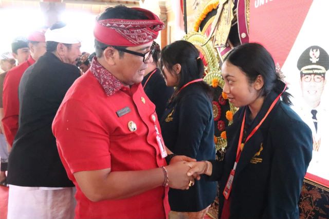 Bupati Tabanan Buka KKN Nusantara IV Universitas Hindu Negeri I Gusti Bagus Sugriwa