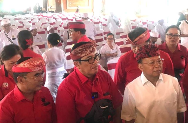 Paket Paslon Bupati dan Wakil Bupati Tabanan Dalam Pembahasan di DPP PDIP