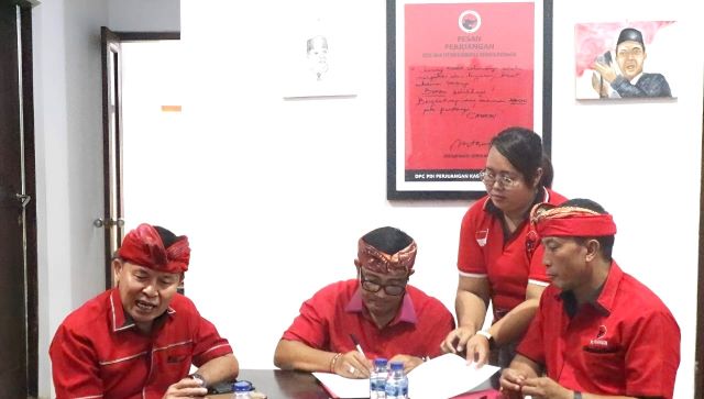 Membelot, DPC PDIP Tabanan Usulkan Mulyadi Dipecat