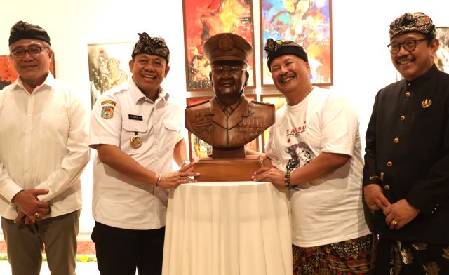 Mahendra Jaya Apresiasi Pameran Lukisan: Program Literasi Budaya di Tubuh POLRI