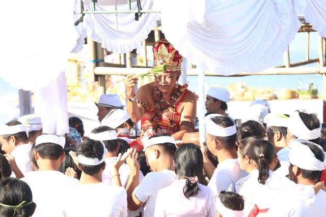 Pengelukatan Banyu Pinaruh, Penguatan Sisi Spiritual Masyarakat