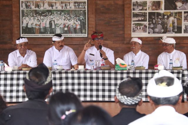 Bupati Sanjaya Hadiri Mepekeling dan Rapat Nyanggra Pujawali di Pura Luhur Batukau