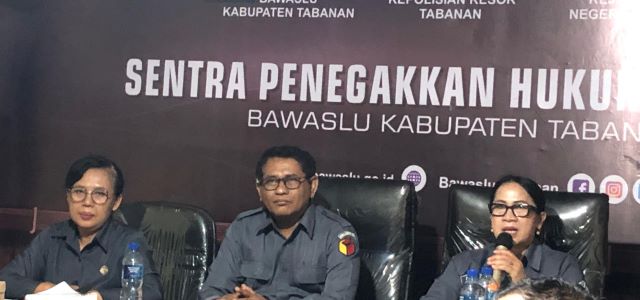 Bawaslu Tabanan Pelototi Akun Medsos Paslon Selama Kampanye