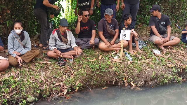 Mulyadi Muncul di Lomba Mancing Banjar Dukuh, Kenalkan Program ‘Satu KK Satu Sarjana